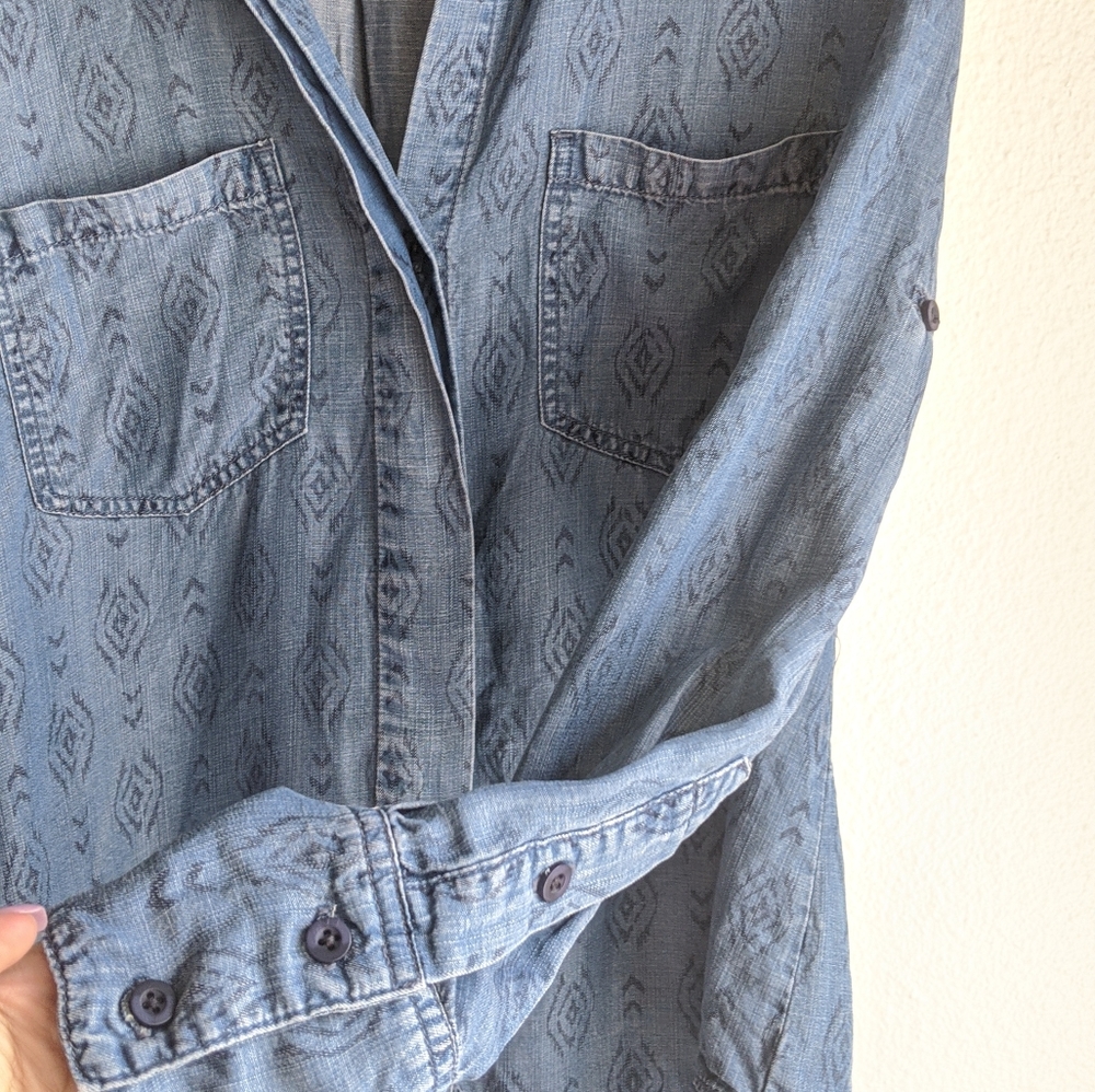 Cloth & Stone Printed Split Back Buttondown - image 3